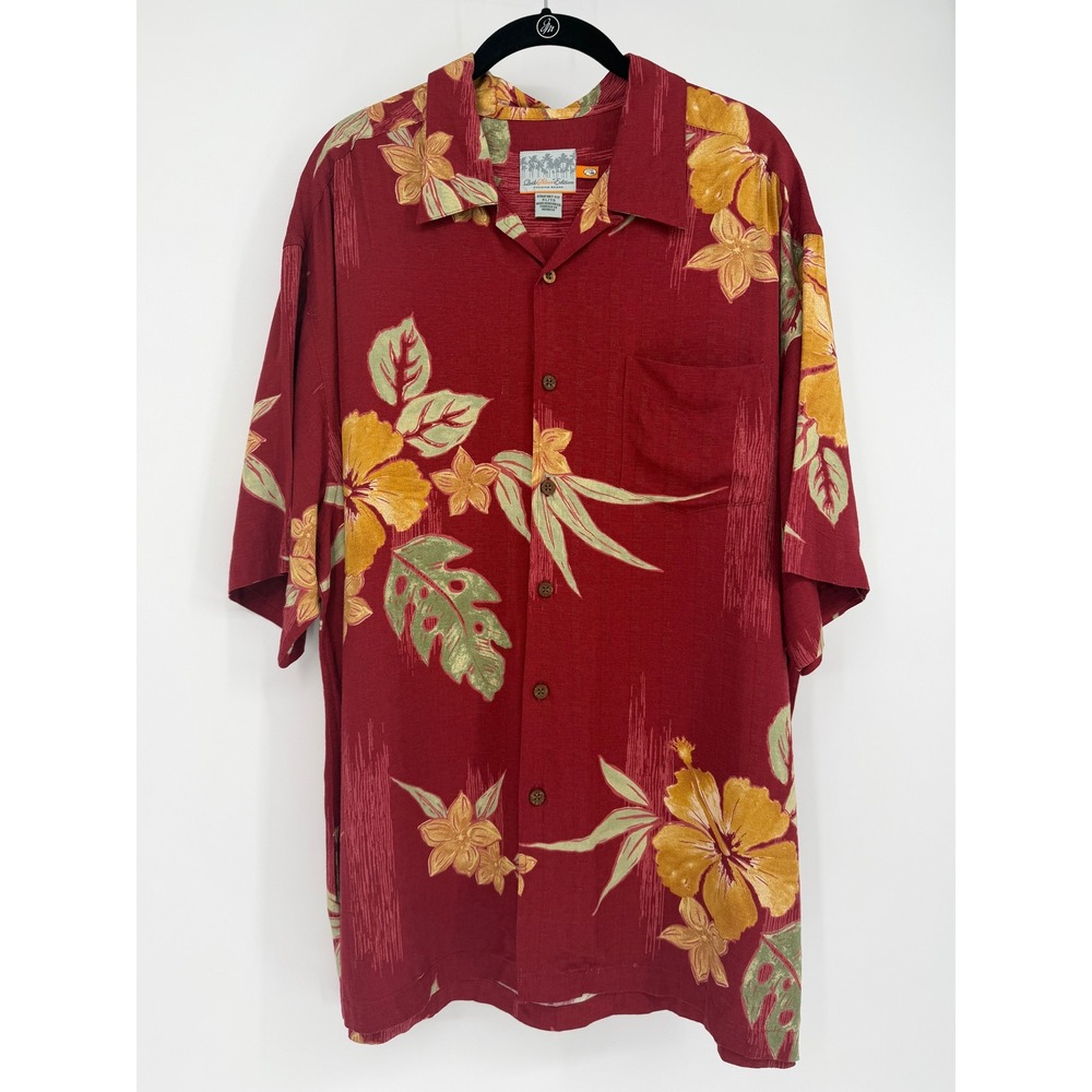 Quiksilver Edition Mens XL Red Tropical Hibiscus Rayon Aloha Shirt C-509124